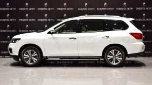 2020 Nissan Pathfinder left profile PVS3488