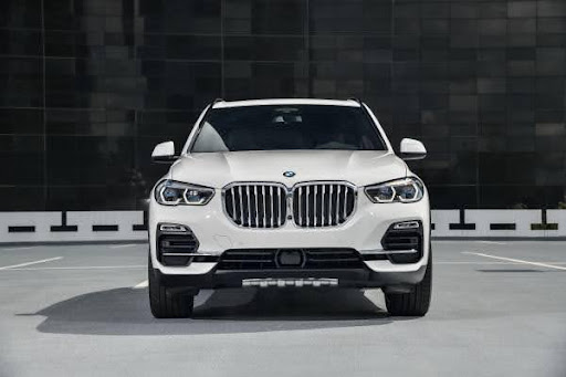 BMWs expensive to maintain in UAE 2